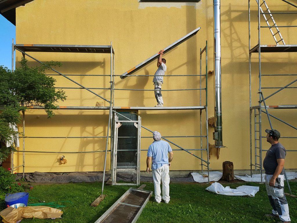 Réduire ses dépenses lors de la rénovation d'une maison.