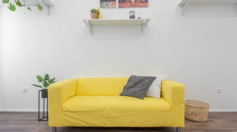 Choisir un canapé jaune