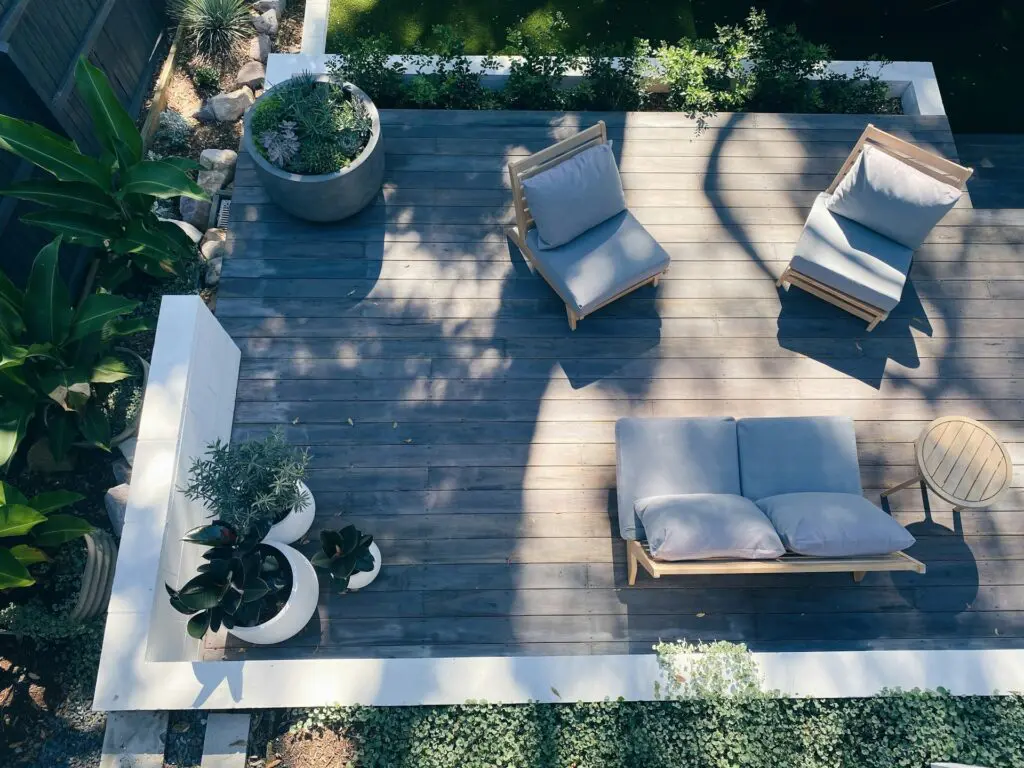 Décorer les murs de la terrasse