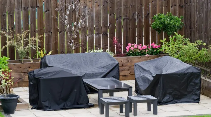 Des bâches pour meubles