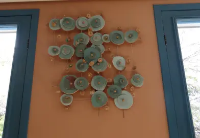 Décoration murale bois et métal : styles et DIY 2026